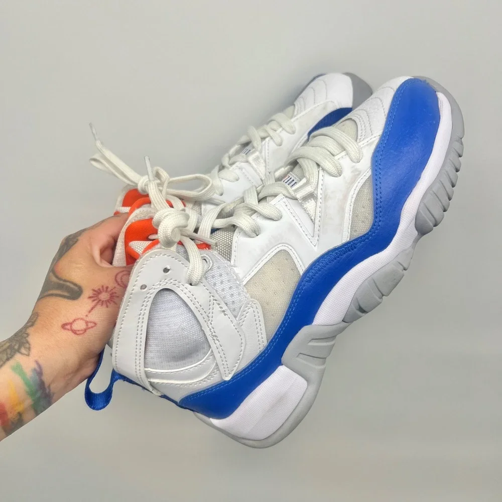 Nike Air Jordan Jumpman Two Trey GS Size  4.5Y DQ8431‎